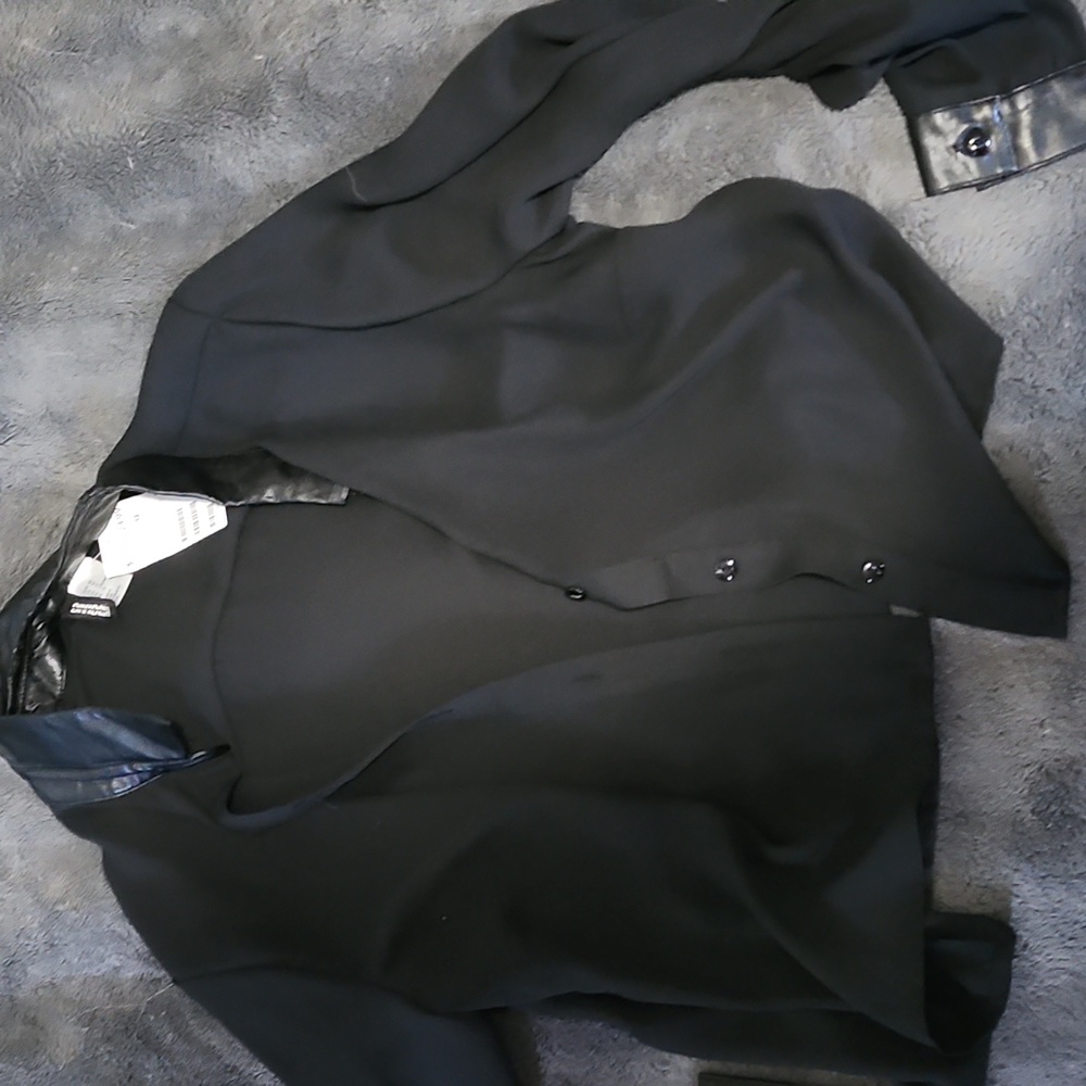 H&M womans button up